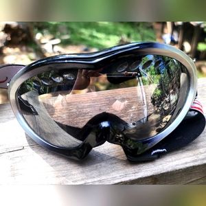 SMITH Optics beautiful gently used gray/black goggles